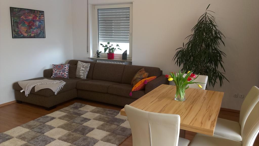 Riverside Flat Apartman Mannheim Kültér fotó